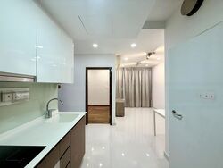 Kensington Square (D19), Apartment #481805631